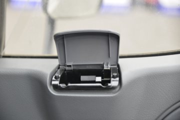 ���� ����V5 130���� 4.15�׵�����ʽ�Ῠ(����)ͼƬ