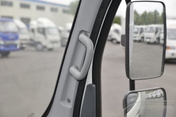 ���� ����V5 130���� 4.15�׵�����ʽ�Ῠ(����)ͼƬ