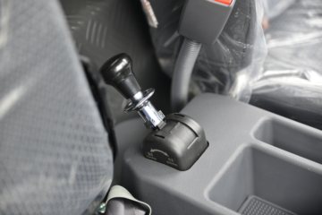 ���� ����V5 130���� 4.15�׵�����ʽ�Ῠ(����)ͼƬ