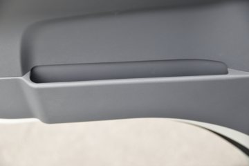 ���� ����V5 130���� 4.15�׵�����ʽ�Ῠ(����)ͼƬ
