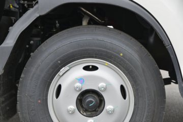���� ����V5 130���� 4.15�׵�����ʽ�Ῠ(����)ͼƬ