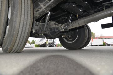 ���� ����V5 130���� 4.15�׵�����ʽ�Ῠ(����)ͼƬ