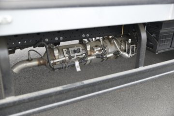 ���� ����V5 130���� 4.15�׵�����ʽ�Ῠ(����)ͼƬ