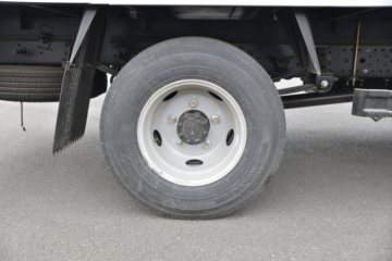 ���� ����V5 130���� 4.15�׵�����ʽ�Ῠ(����)ͼƬ