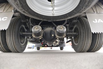 ���� ����V5 130���� 4.15�׵�����ʽ�Ῠ(����)ͼƬ