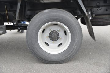 ���� ����V5 130���� 4.15�׵�����ʽ�Ῠ(����)ͼƬ