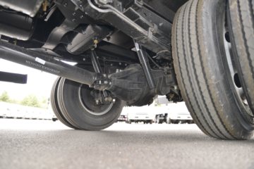 ���� ����V5 130���� 4.15�׵�����ʽ�Ῠ(����)ͼƬ