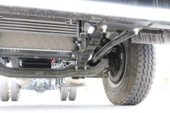 江淮 德沃斯V8 大金牛mini 170马力 5.48米排半仓栅式载货车(国六)(HFC5140CCYP61K1D7S)