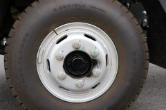 江淮 德沃斯V8 大金牛pro 195马力 9.325米单排栏板载货车(国六)