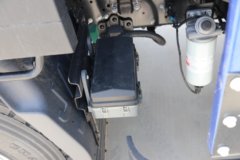 江淮 德沃斯V8 大金牛mini 170马力 5.48米排半栏板载货车(国六)(HFC1140P61K1D7S)