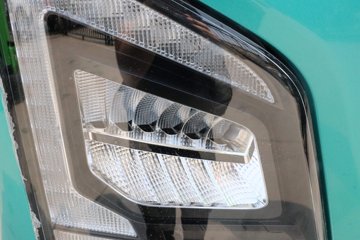 �������ó� ����E9 4.5T 4.15�׵��Ŵ��綯��ʽ�Ῠ(SX5041XXYBEV331G)ͼƬ