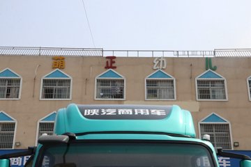 �������ó� ����E9 4.5T 4.15�׵��Ŵ��綯��ʽ�Ῠ(SX5041XXYBEV331G)ͼƬ