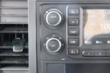 �������ó� ����E9 4.5T 4.15�׵��Ŵ��綯��ʽ�Ῠ(SX5041XXYBEV331G)ͼƬ