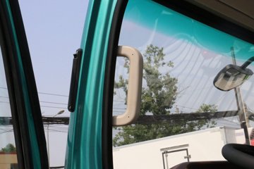 �������ó� ����E9 4.5T 4.15�׵��Ŵ��綯��ʽ�Ῠ(SX5041XXYBEV331G)ͼƬ