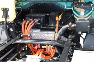 �������ó� ����E9 4.5T 4.15�׵��Ŵ��綯��ʽ�Ῠ(SX5041XXYBEV331G)ͼƬ