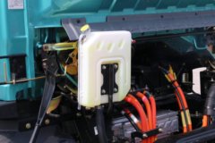 陕汽商用车 轩德E9 4.5T 4.15米单排纯电动厢式轻卡(SX5041XXYBEV331G)