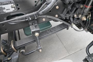 һ����� J7�ؿ� 560���� 8X4 9.5��AMT�Զ�����ʽ�ػ���(����)(CA5310XXYP77K24T4E6)ͼƬ