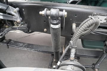 һ����� J7�ؿ� 560���� 8X4 9.5��AMT�Զ�����ʽ�ػ���(����)(CA5310XXYP77K24T4E6)ͼƬ