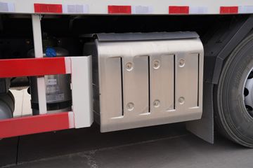 һ����� J7�ؿ� 560���� 8X4 9.5��AMT�Զ�����ʽ�ػ���(����)(CA5310XXYP77K24T4E6)ͼƬ