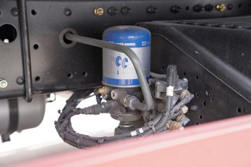 һ����� J7�ؿ� 560���� 8X4 9.5��AMT�Զ�����ʽ�ػ���(����)(CA5310XXYP77K24T4E6)ͼƬ