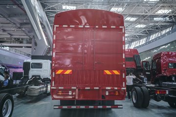 �������� ����H5 ���ư� 270���� 4X2 ��դʽ�ػ���ͼƬ