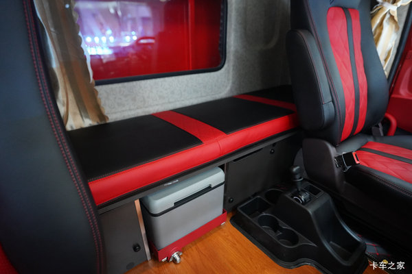 ����H5�ػ��������л��ȴ����� �����ߴ�0.6��