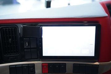 �������� ����H5 ���ư� 270���� 4X2 ��դʽ�ػ���ͼƬ
