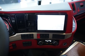 �������� ����H5 ���ư� 270���� 4X2 ��դʽ�ػ���ͼƬ