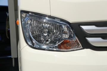 �������� С���Q�� 122���� 4X2 2.7����ж��(����)ͼƬ