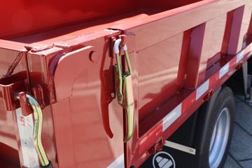 �������� С���C�� 95���� 4X2 2.6����ж��(����)ͼƬ