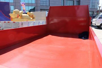 �������� С���C�� 95���� 4X2 2.6����ж��(����)ͼƬ