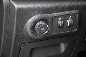 ������ʮ�� �￧TAGA H 2021�� 3.0T���� 142���� ���� �����˫��Ƥ��(����)ͼƬ