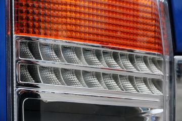 ���� ˧��Q3 130���� 4.13�׵�����ʽ�Ῠ(����)(HFC5041XXYP73K1C7S-1)ͼƬ