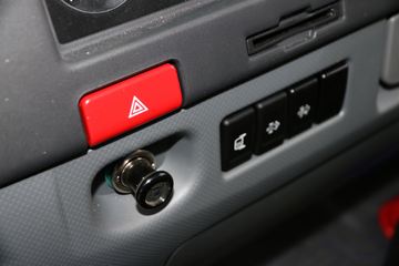 ���� ˧��Q3 130���� 4.13�׵�����ʽ�Ῠ(����)(HFC5041XXYP73K1C7S-1)ͼƬ