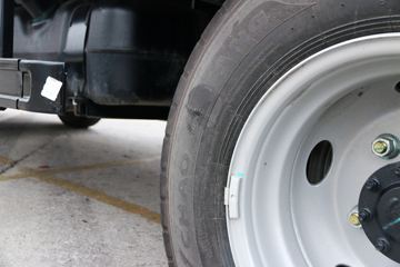 ���� ˧��Q3 130���� 4.13�׵�����ʽ�Ῠ(����)(HFC5041XXYP73K1C7S-1)ͼƬ