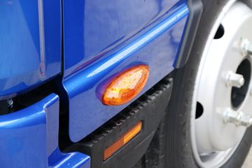 ���� ˧��Q7 170���� 5.4�׵��Ų�դʽ�Ῠ(����)ͼƬ