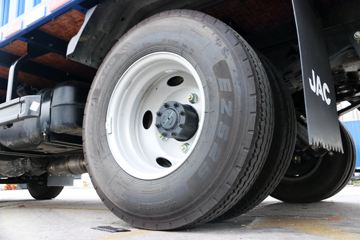 ���� ˧��Q3 130���� 4.13�׵�����ʽ�Ῠ(����)(HFC5041XXYP73K1C7S-1)ͼƬ