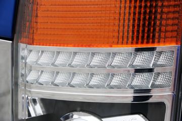 ���� ˧��Q7 170���� 5.4�׵��Ų�դʽ�Ῠ(����)ͼƬ