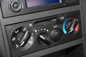 ���� ˧��Q7 170���� 5.4�׵��Ų�դʽ�Ῠ(����)ͼƬ