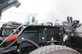 凯运强劲版&nbsp;冷藏车底盘图片