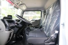 东风 凯普特K6-N 140马力 4X2 4.085米冷藏车(顺肇牌)(SZP5040XLCEQ1) 东风 凯普特K6-N 140马力 4X2 4.085米冷藏车(顺肇牌)(SZP5040XLCEQ1)