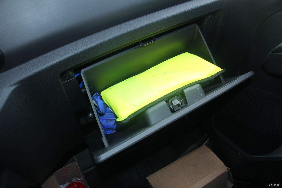 Ծ�� ����S80 1.5L 113���� ���� 3.36�׵�������С��(����)(SH1033PEGCNZ2)��ʻ��                                               