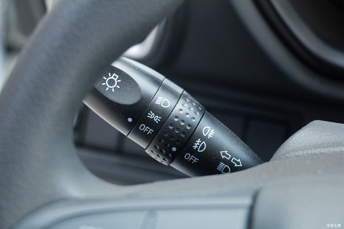 Ծ�� ����S80 1.5L 113���� ���� 3.36�׵�������С��(����)(SH1033PEGCNZ2)��ʻ��                                               