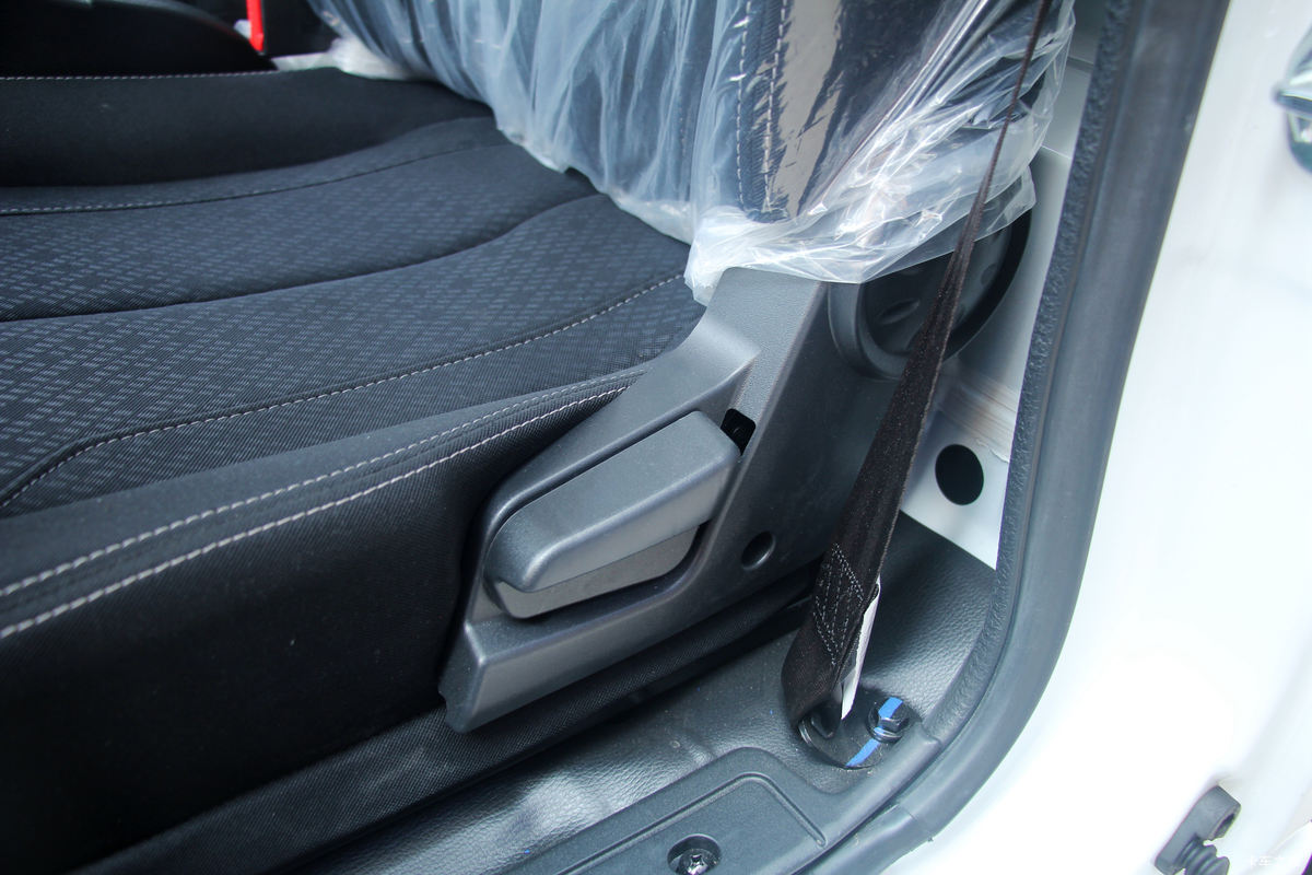 Ծ�� ����S80 1.5L 113���� ���� 3.36�׵�������С��(����)(SH1033PEGCNZ2)��ʻ��                                               