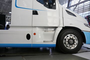 �������� ����T7C����� 600���� 6X4 AMT�Զ���ǣ����(����)ͼƬ