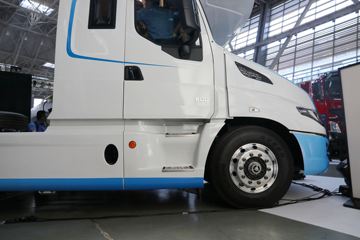 �������� ����T7C����� 600���� 6X4 AMT�Զ���ǣ����(����)ͼƬ