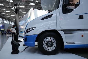 �������� ����T7C����� 600���� 6X4 AMT�Զ���ǣ����(����)ͼƬ