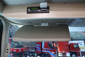 �������� ����T7C����� 600���� 6X4 AMT�Զ���ǣ����(����)ͼƬ