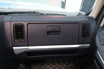 �������� ����T7C����� 600���� 6X4 AMT�Զ���ǣ����(����)ͼƬ