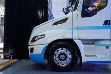 �������� ����T7L����� 600���� 6X4 AMT�Զ���ǣ����(����)ͼƬ